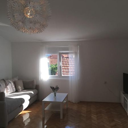 Centre Apartment Bozava Božava Exterior foto